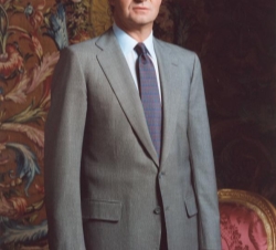 Fotografía Oficial de Su Majestad el Rey